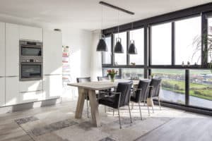 keuken woonkeuken uitzicht tasmantoren water groningen